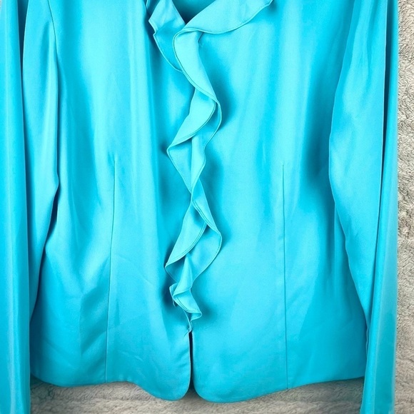 PENDLETON Aqua Blue Ruffled Blouse Size 10 Office Work Professional - Picture 3 of 16